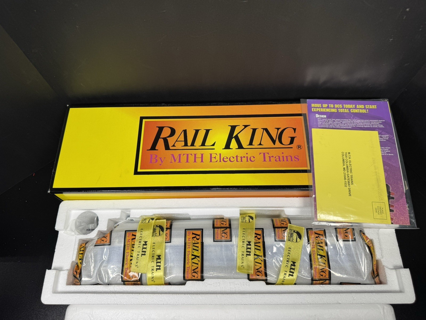 MTH RailKing 30-2459-3 Great Northern GN FP45 nonpowered diesel engine #430 LNIB13