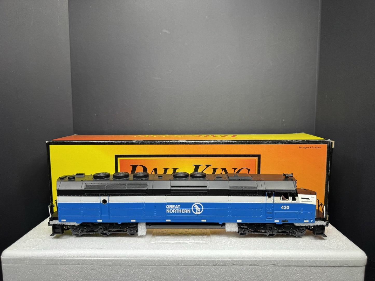 MTH RailKing 30-2459-3 Great Northern GN FP45 nonpowered diesel engine #430 LNIB5