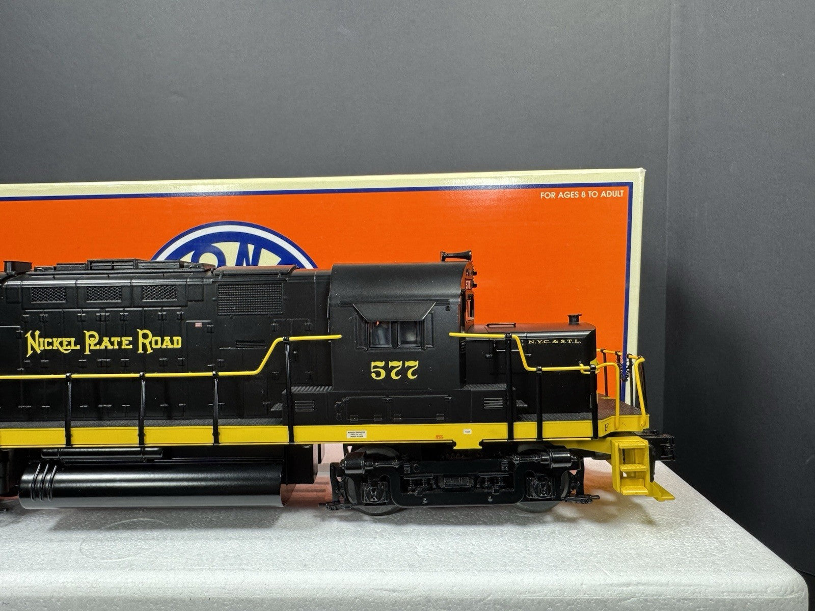 Lionel 6-18587 TMCC Nickel Plate Road NKP C-420 diesel engine #577 LNIB8