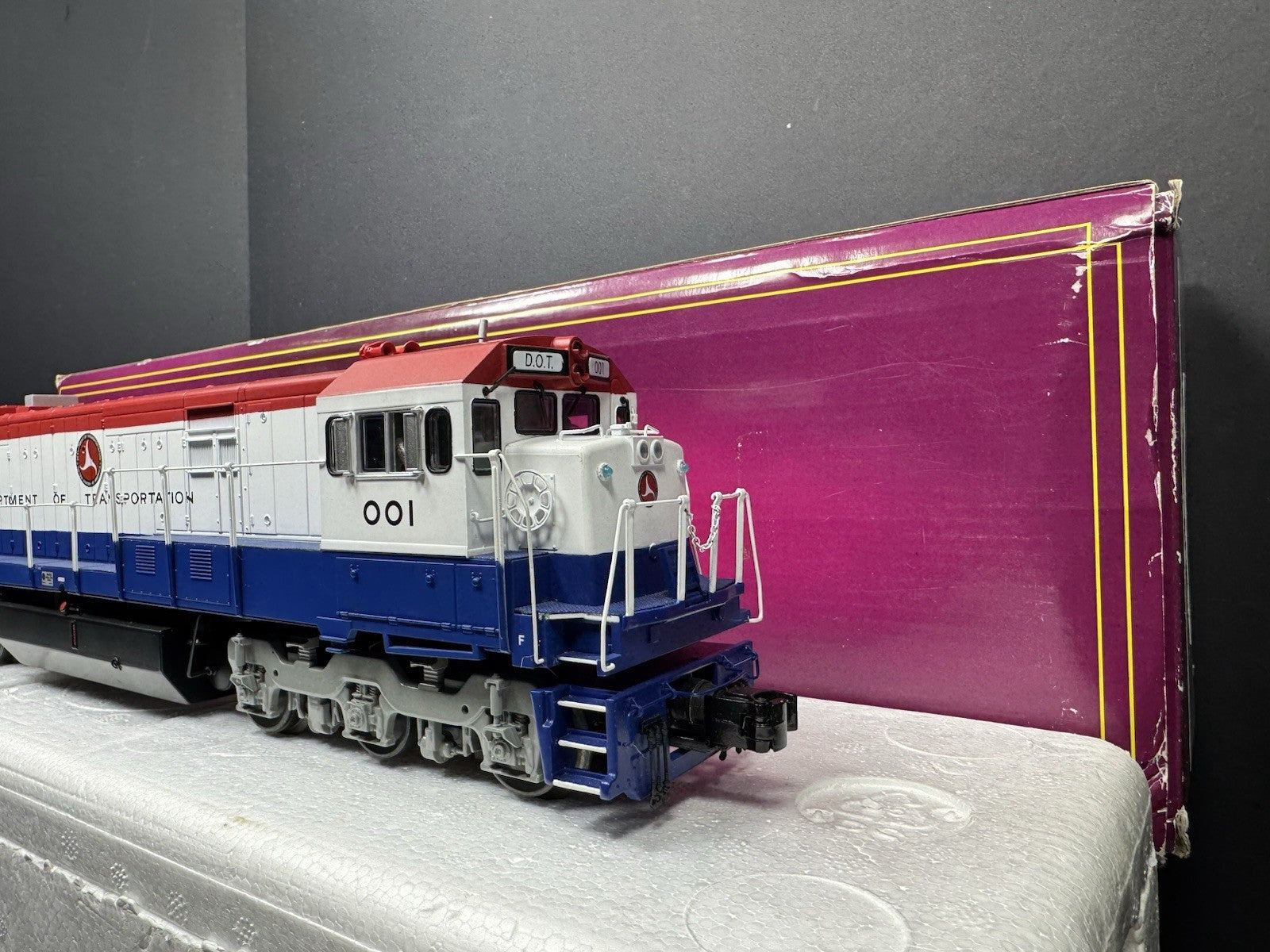 MTH 20-20925-1 U.S. Dept of Transportation U30C diesel engine #001 PS3 LNIB9