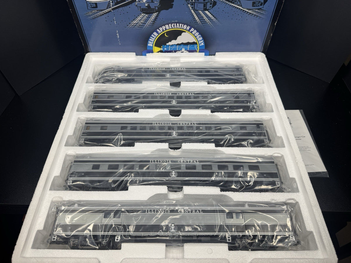 MTH 20-65153 DAP Illinois Central IC 70' streamlined passenger 5-car set LNIB0