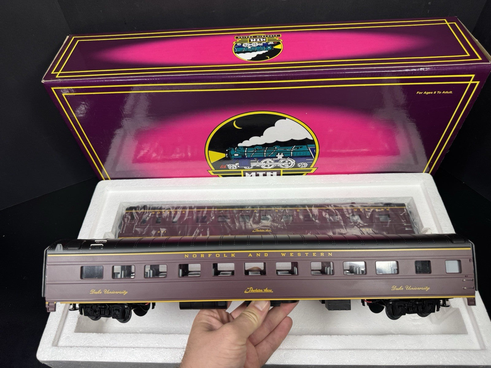 MTH 20-6614 Norfolk & Western N&W 70' streamlined sleeper diner 2-car set LNIB2