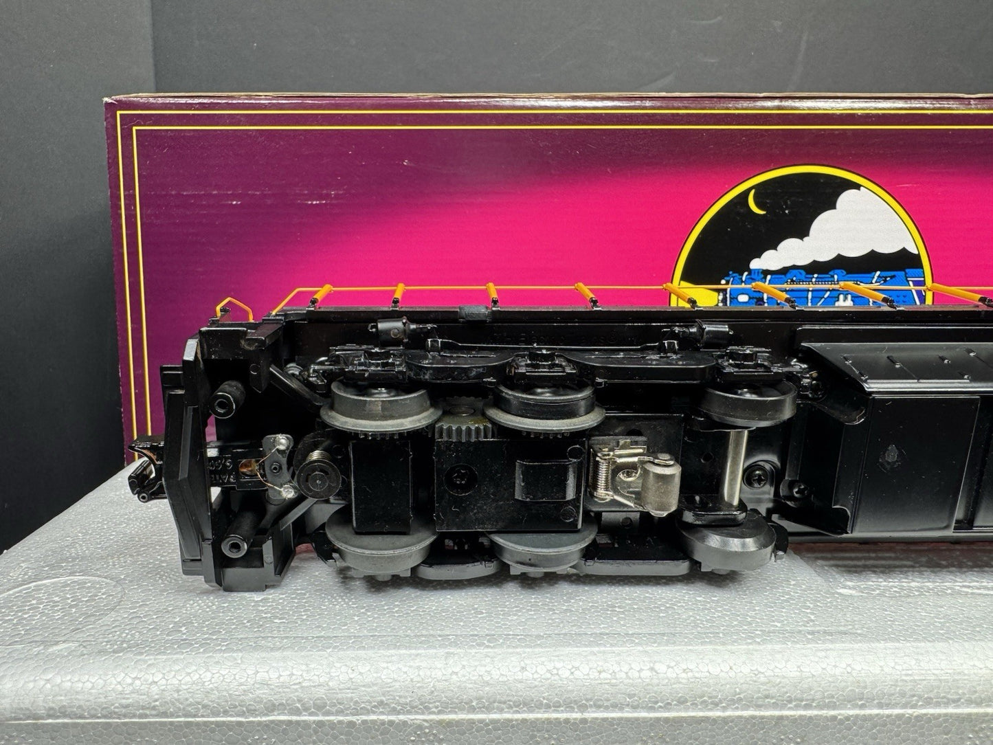 MTH 20-5601-1 New Haven NH E33 electric engine #310 PS2 BCR LNIB11