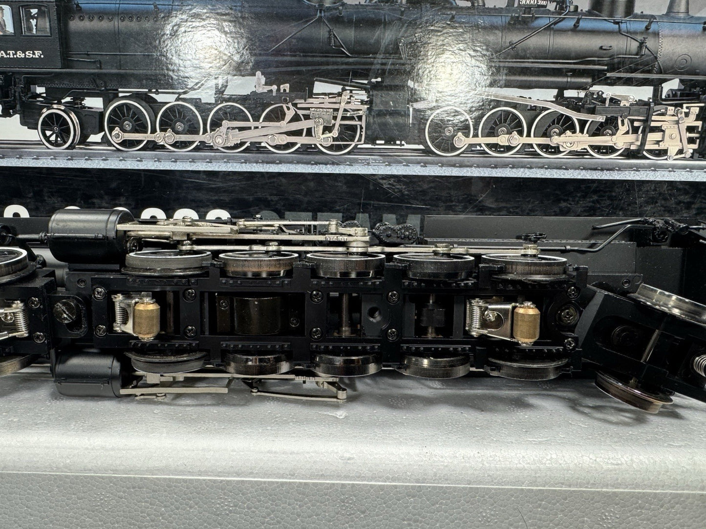 Lionel VISIONLINE 6-11155 Santa Fe 2-10-10-2 steam engine #3000 EX14