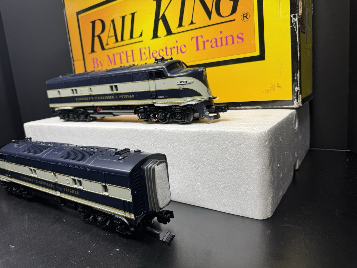 MTH RailKing 30-2970-1 Richmond RF&P E-3 diesel engine AA set PS 2 BCR EX9