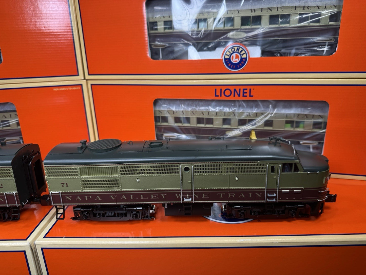 Lionel 6-31737 TMCC Napa Valley Wine Train Alco passenger set LNIB VHTF9
