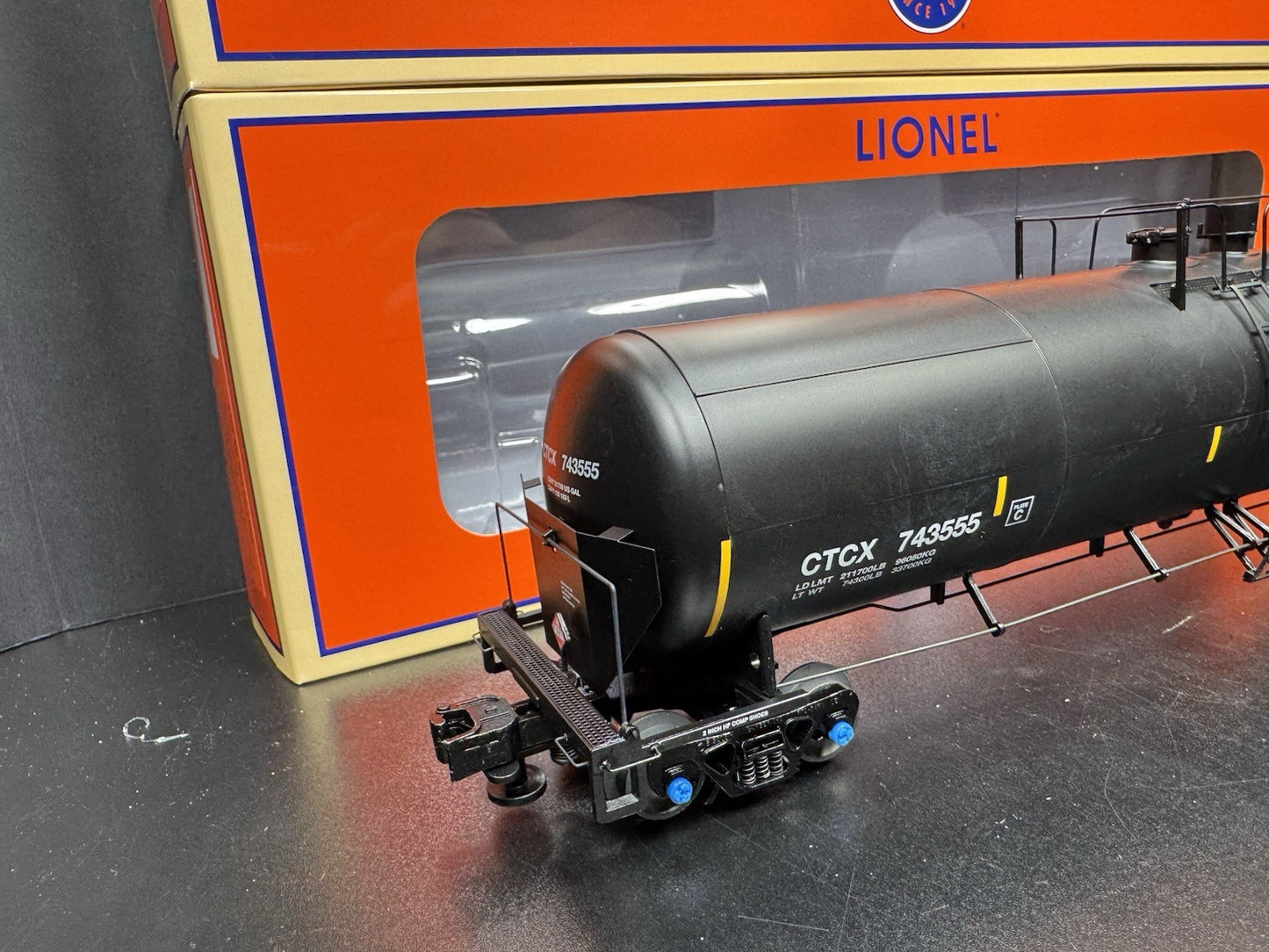 Lionel 1926760 CTXC 30k gallon tank car 3-pack LNIB2