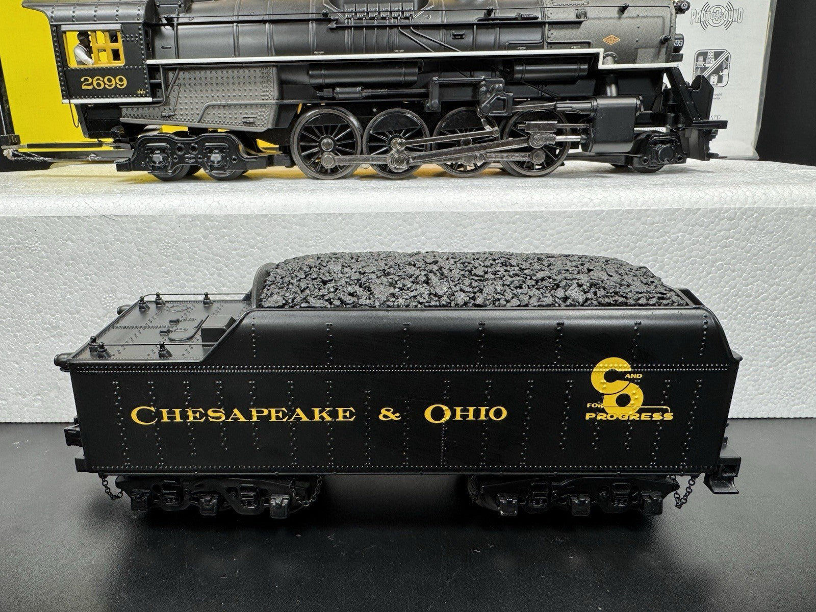 MTH RailKing 30-1764-1 C&O 2-8-4 Berkshire steam engine #2699 PS3 LNIB4