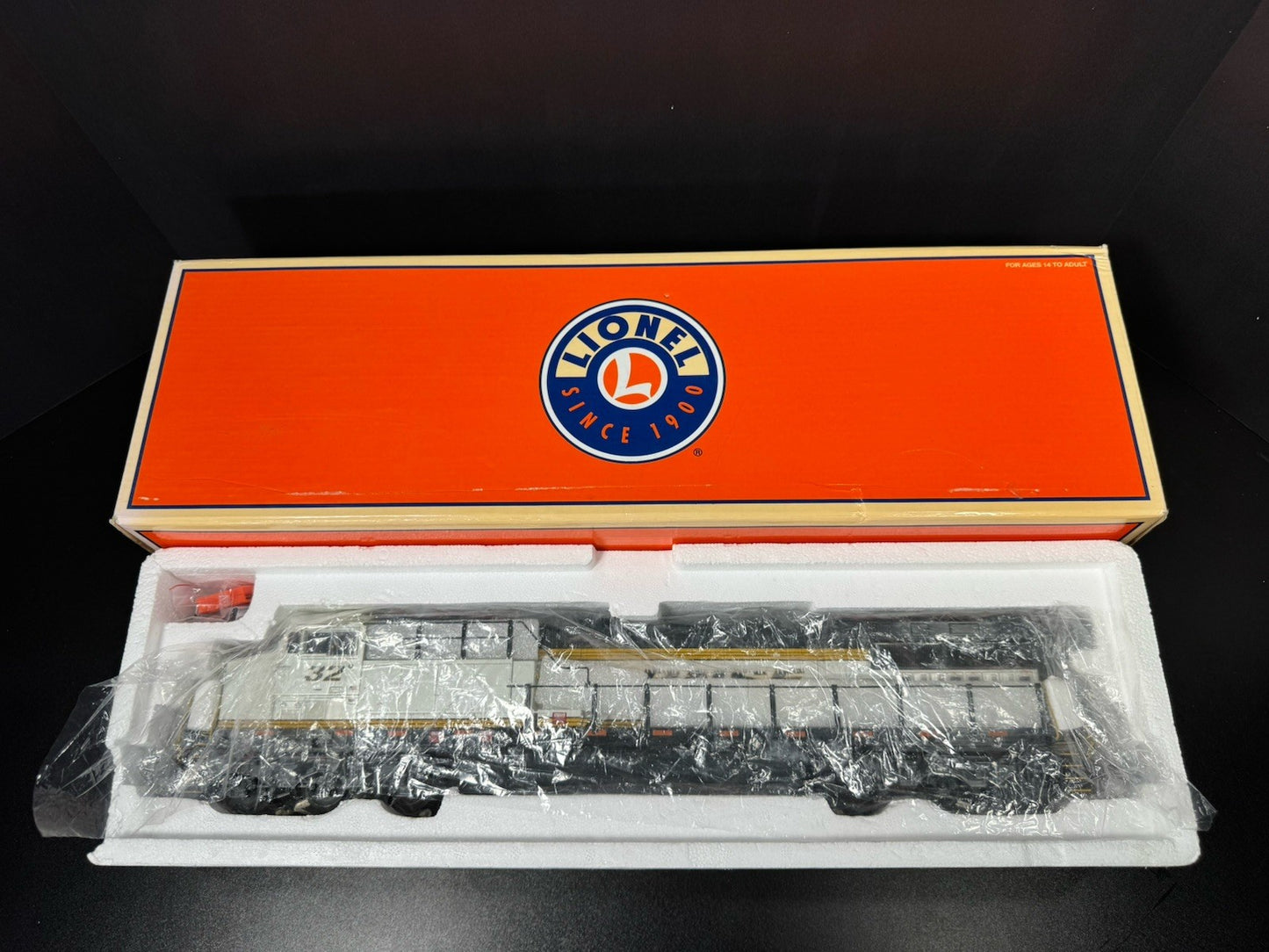 Lionel LEGACY 6-31783 BNSF Ice Cold Express AC6000 diesel engine #32 EX12