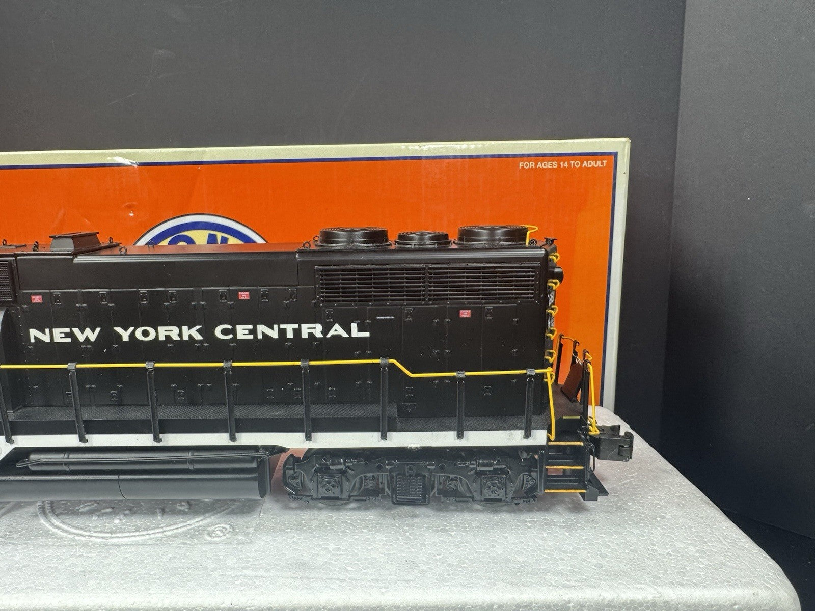 Lionel LEGACY 6-38524 New York Central NYC GP35 diesel engine #6131 LNIB3