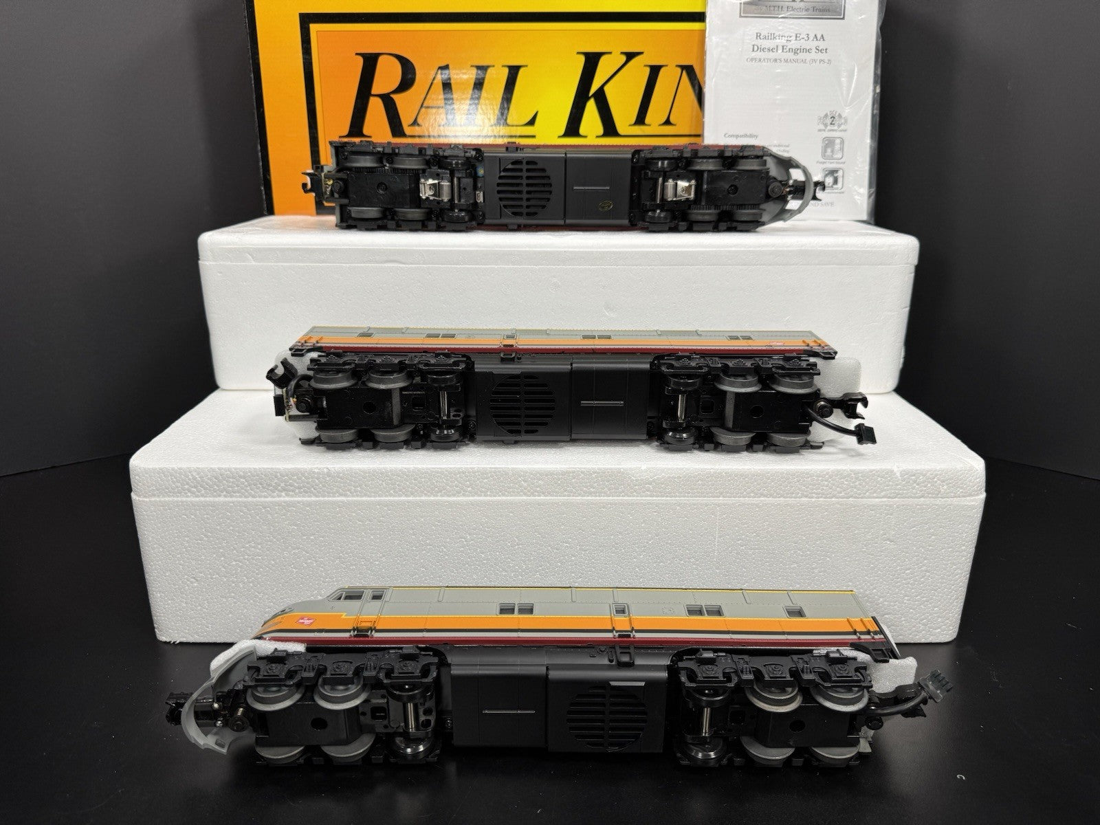 MTH RailKing 30-2488-1 Milwaukee Road E-3 diesel engine ABA set PS 2.0 BCR NIB12