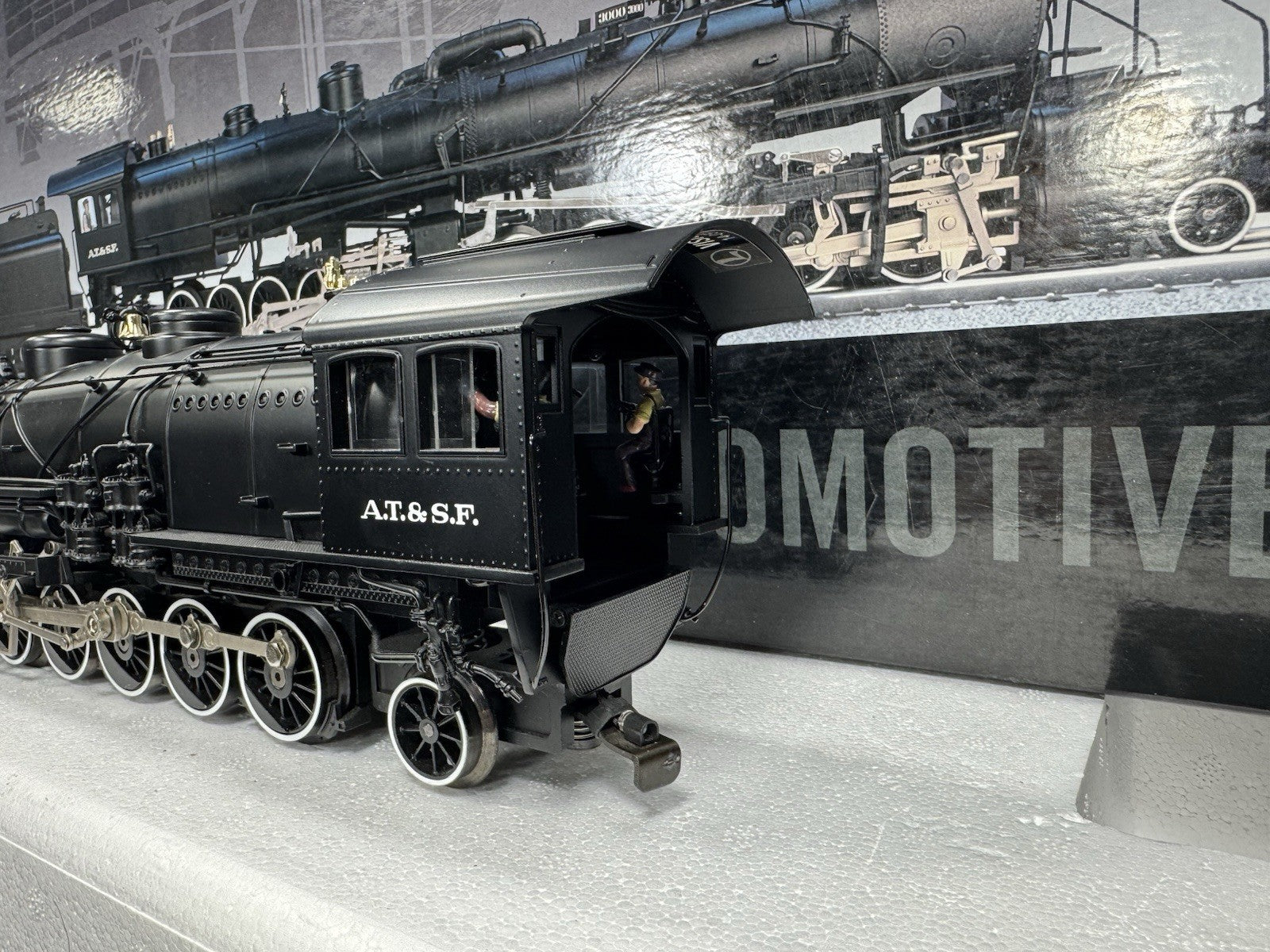 Lionel VISIONLINE 6-11155 Santa Fe 2-10-10-2 steam engine #3000 EX10