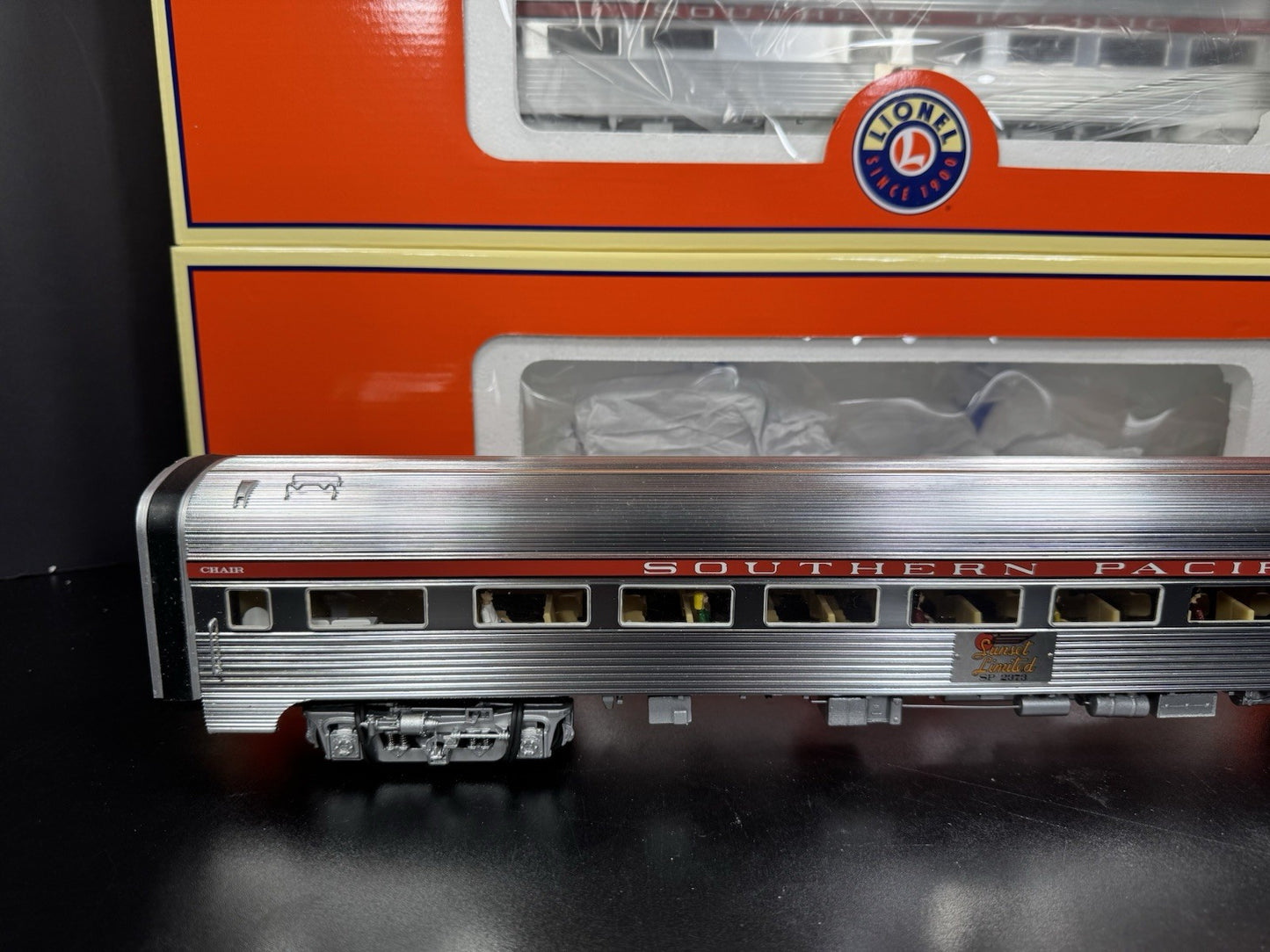 Lionel 6-20005 Southern Pacific Sunset Limited 18" aluminum passenger set NIB2