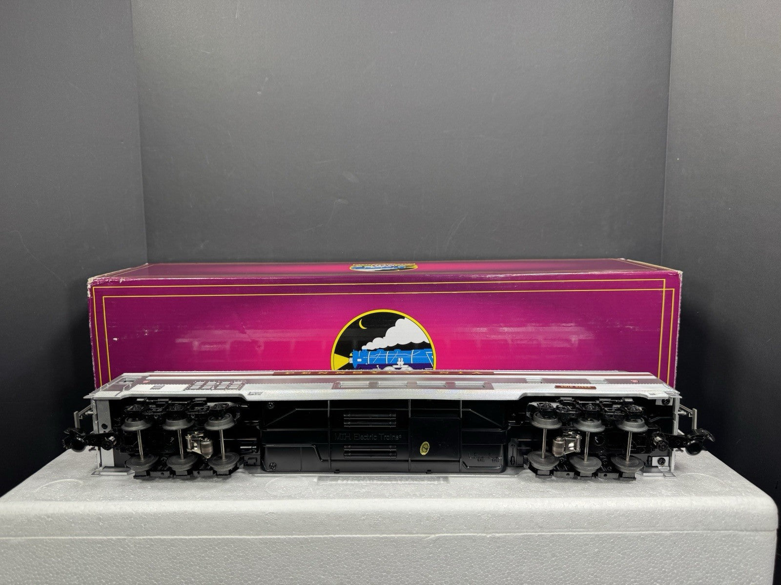 MTH 20-64066 Pennsylvania PRR 70' full vista dome passenger car LNIB10
