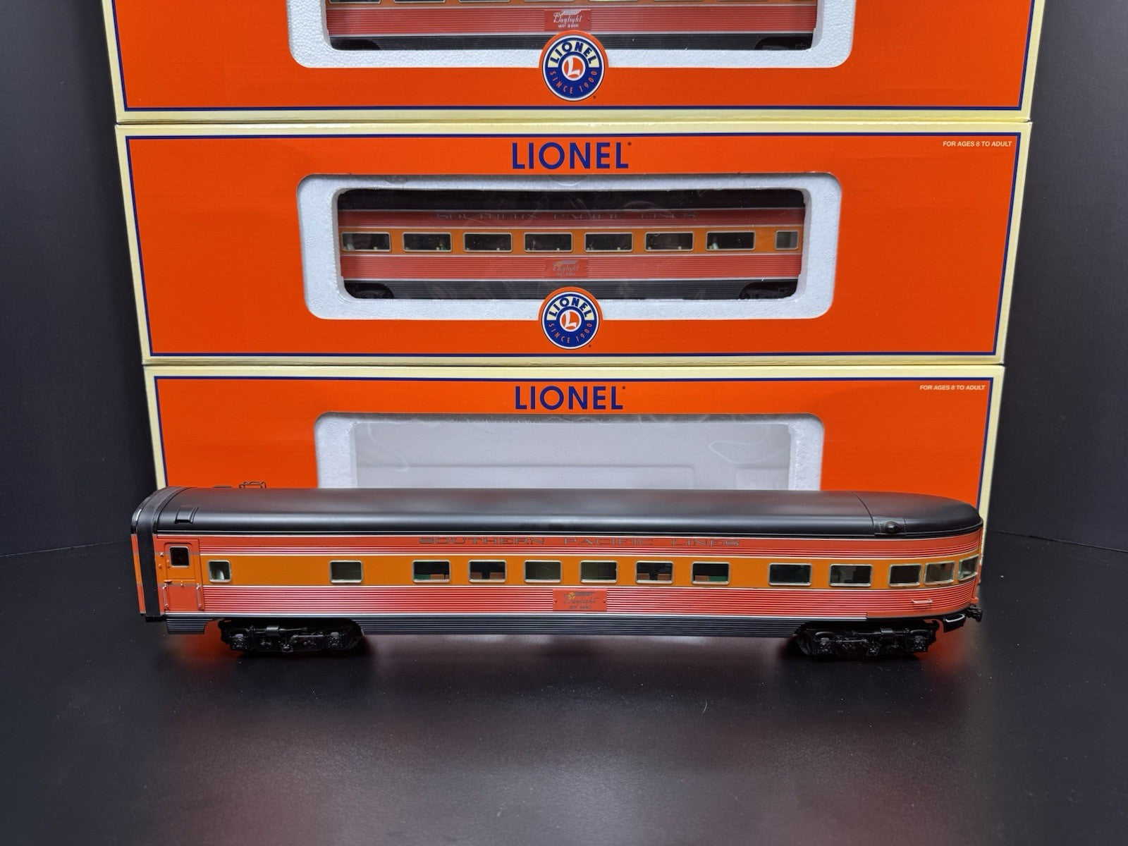 Lionel 6-29115 Southern Pacific Daylight 18" aluminum passenger set LNIB5