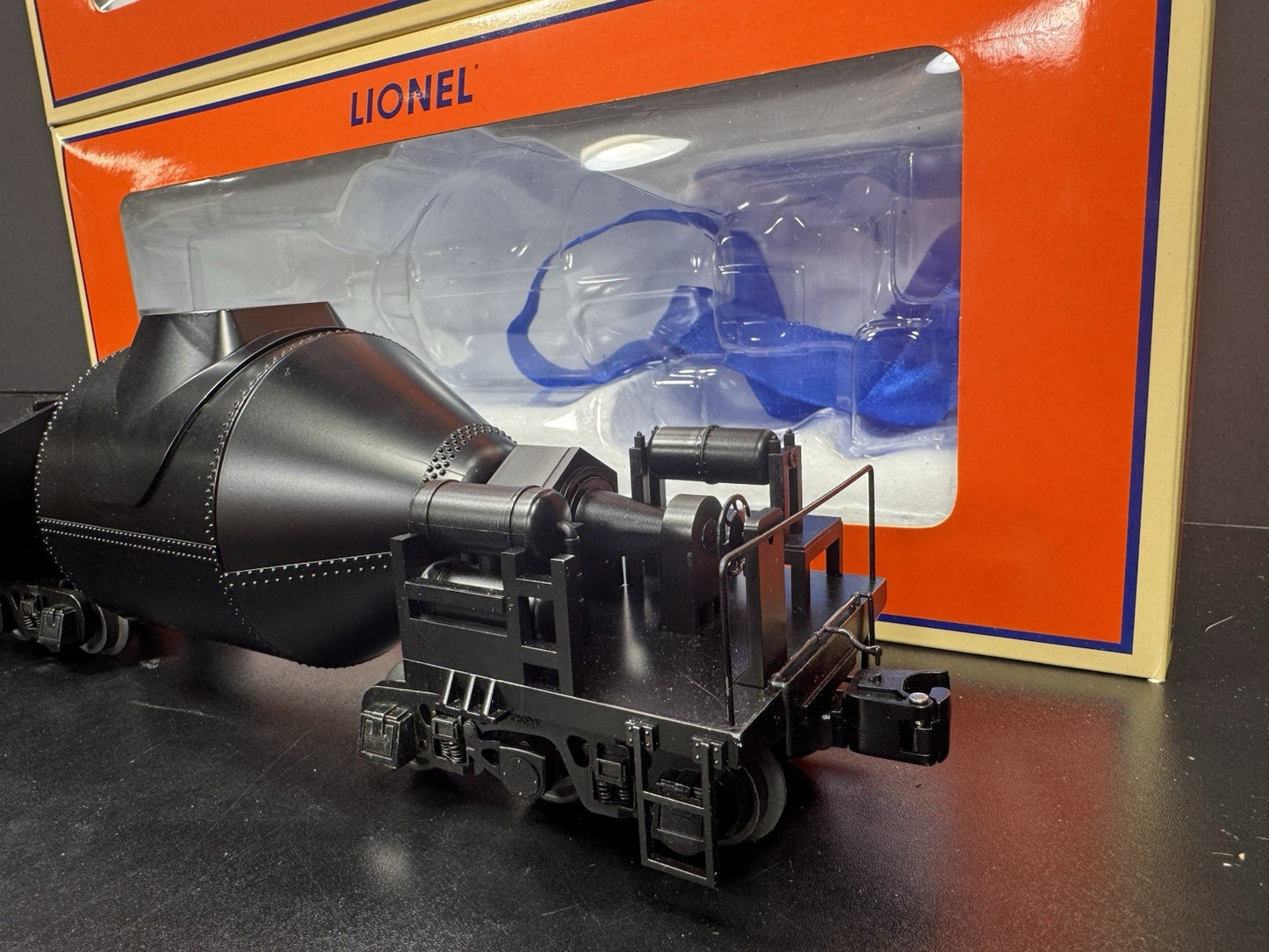 Lionel 6-39404 Republic Steel hot metal car w flickering load 3-pack LNIB8