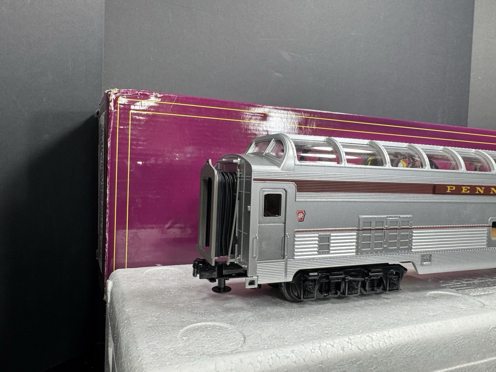 MTH 20-64066 Pennsylvania PRR 70' full vista dome passenger car LNIB6