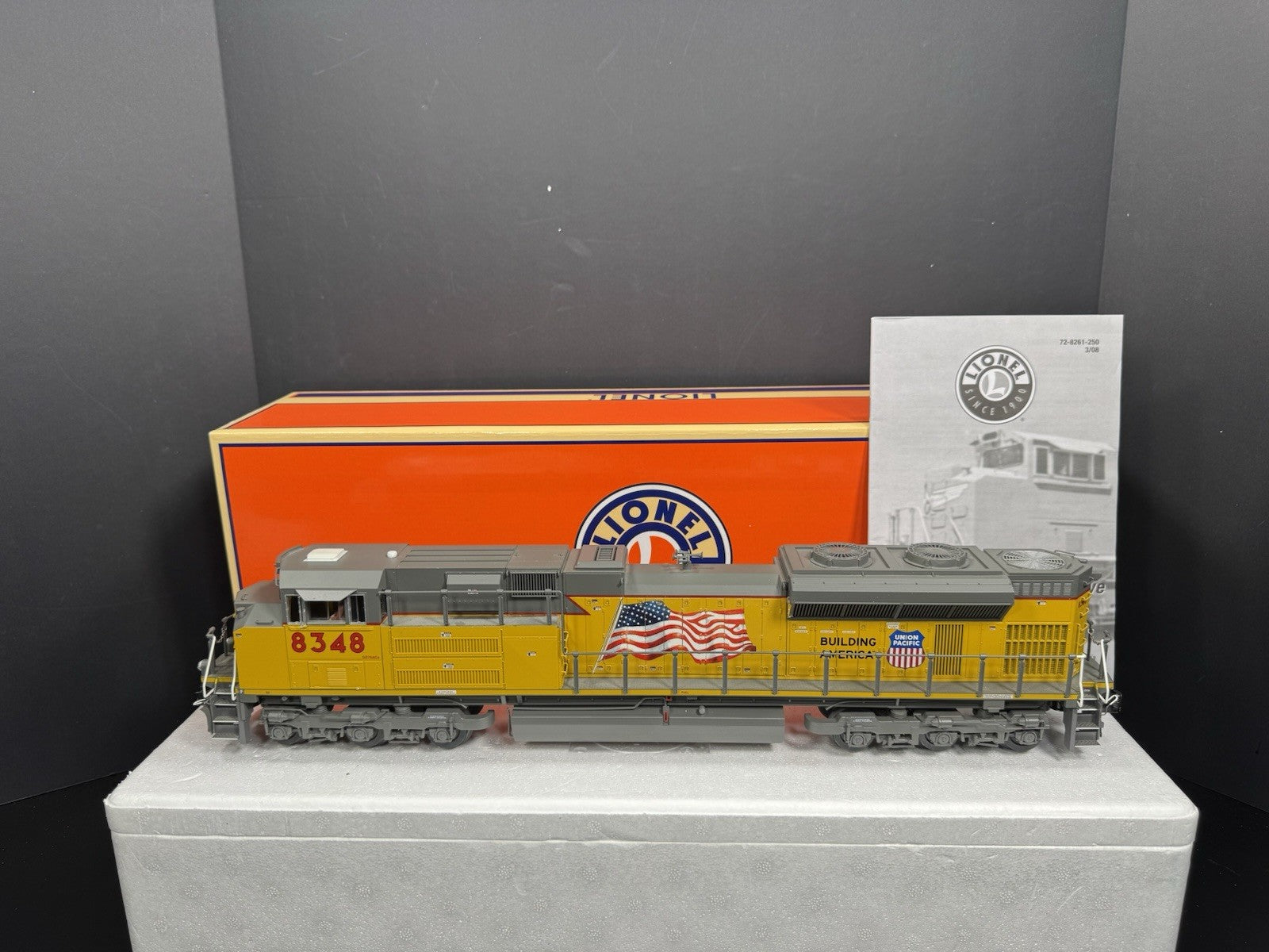 Lionel LEGACY 6-28264 Union Pacific UP flag SD70ACe diesel engine #8348 EX0