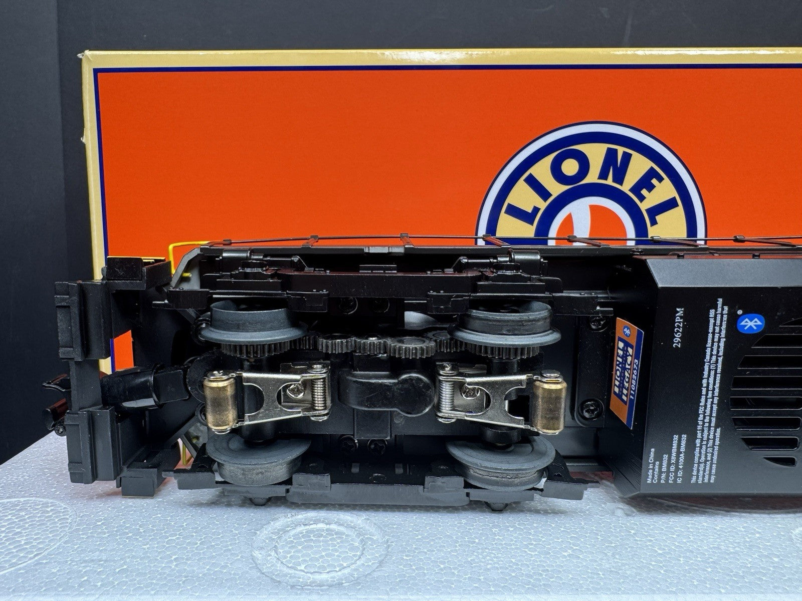 Lionel LEGACY 2233341 Conrail CR RS-27 diesel engine #2412 LNIB12