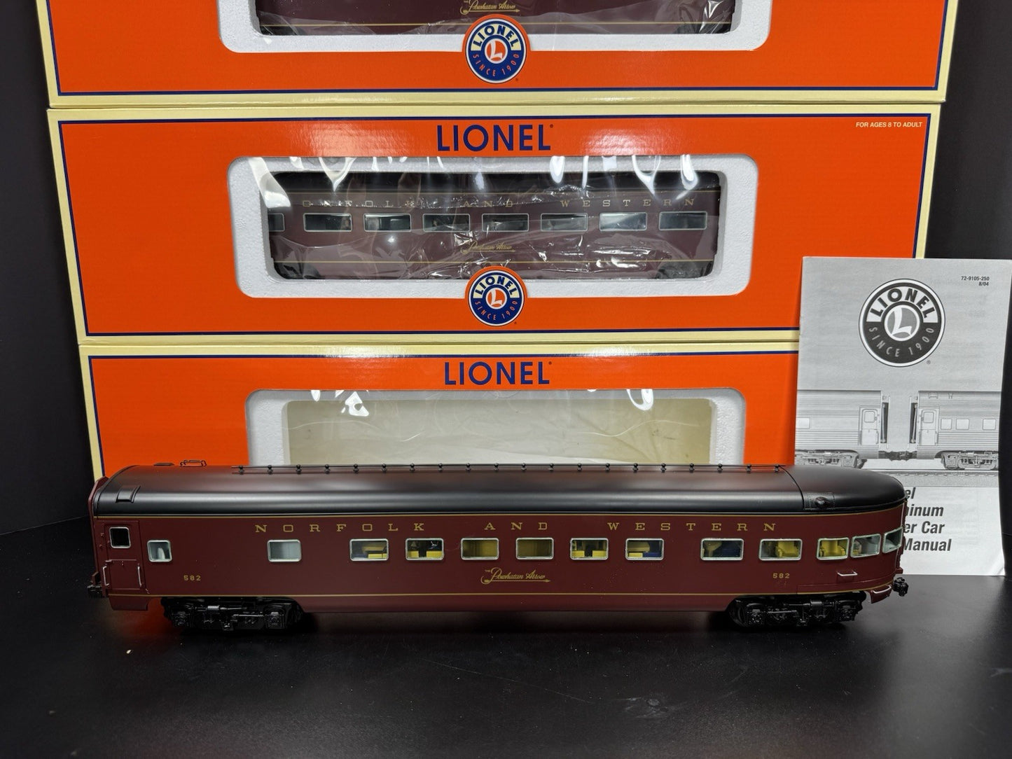 Lionel 6-29182 Norfolk & Western Powhatan Arrow 18" passenger 4-car set EX6
