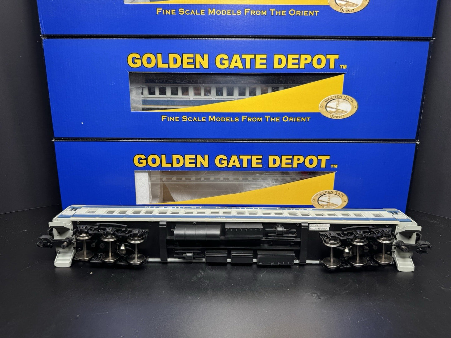 Golden Gate Depot GGD Missouri Pacific MoPac 80' passenger coach 4-car set LNIB11