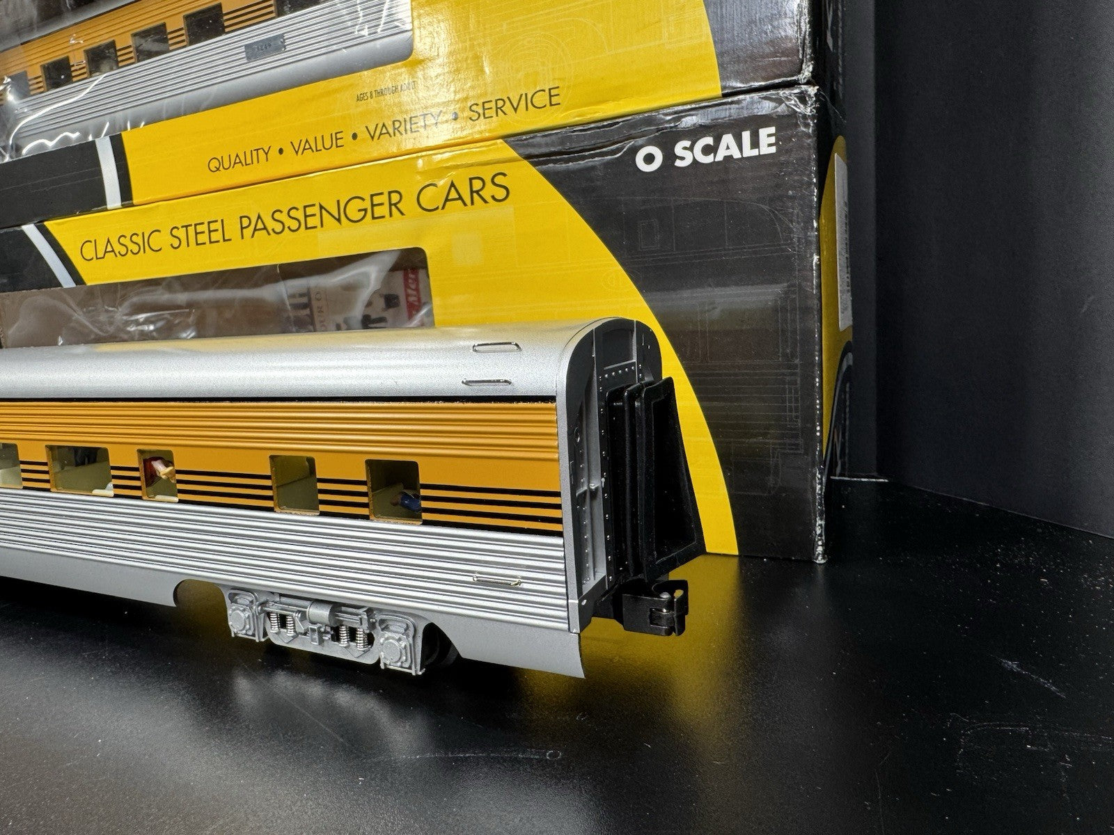 K-Line K-4621B Rio Grande Prospector 21" aluminum passenger 4-car set LNIB9