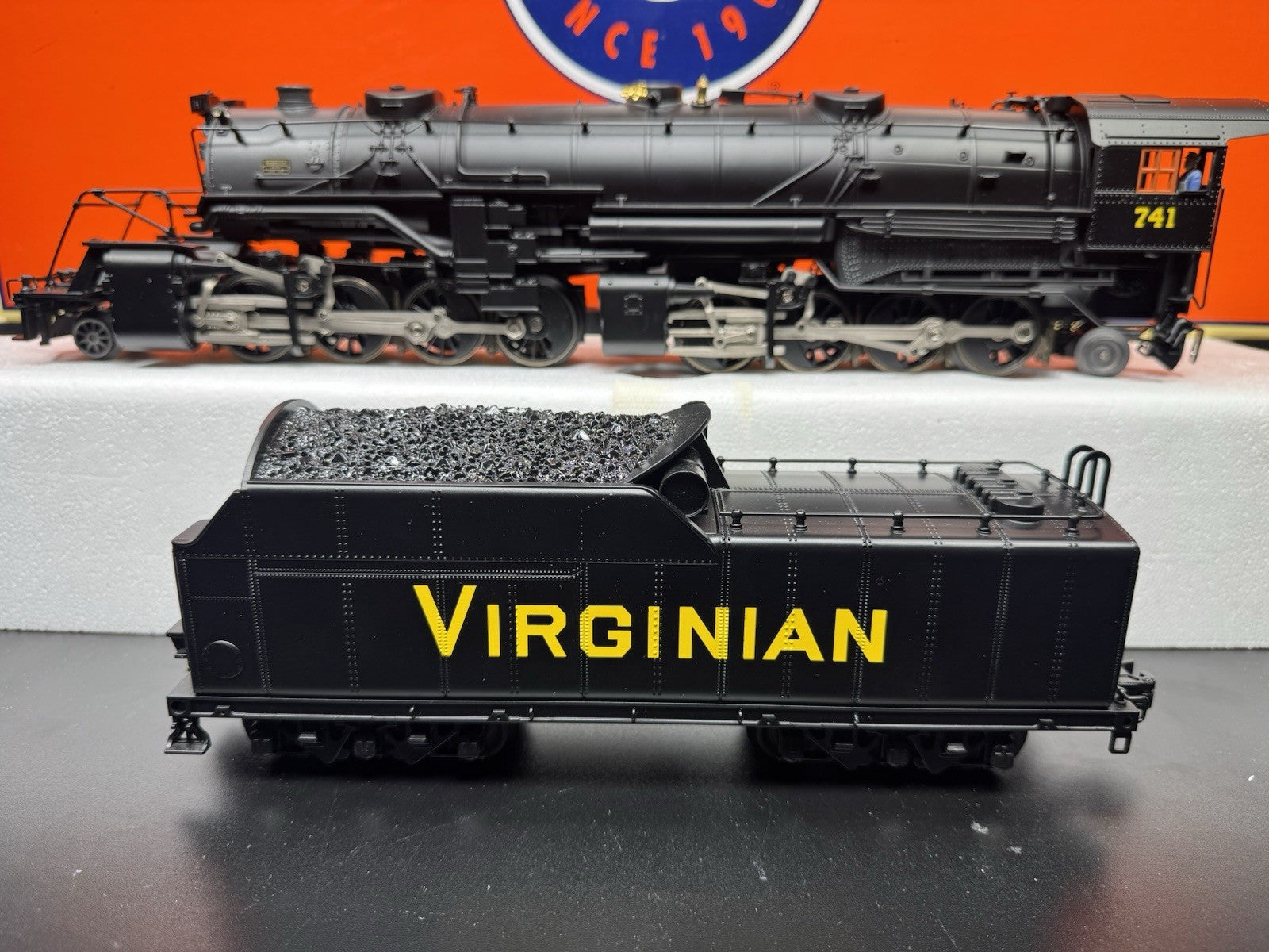 Lionel 6-38032 TMCC Virginian USRA 2-8-8-2 steam engine #741 LNIB5