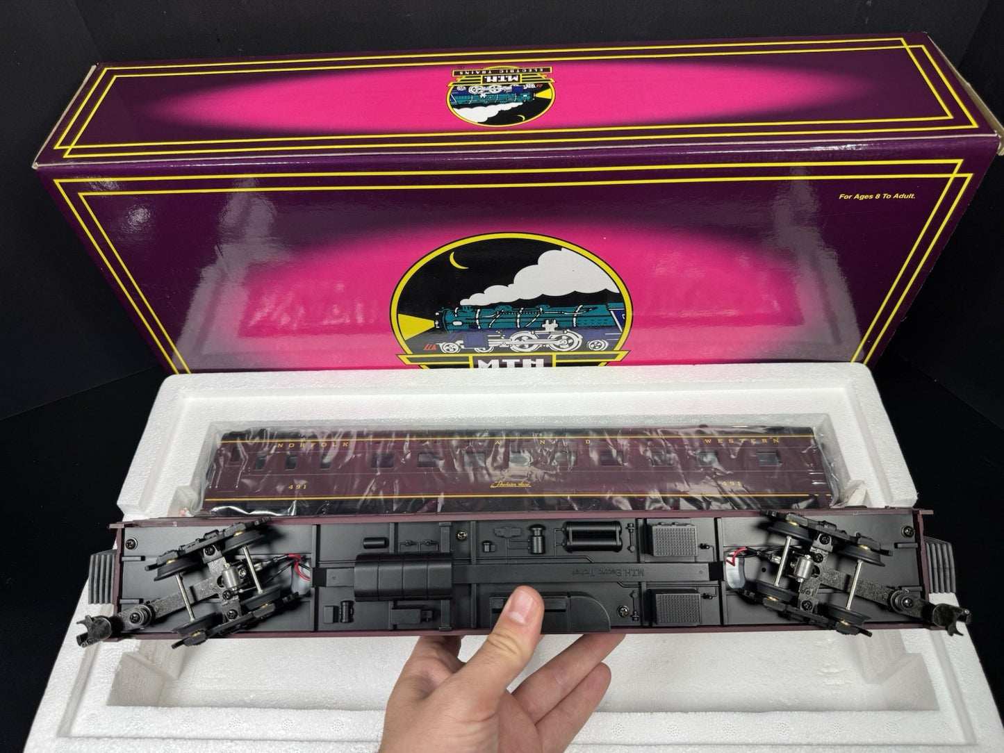 MTH 20-6614 Norfolk & Western N&W 70' streamlined sleeper diner 2-car set LNIB3