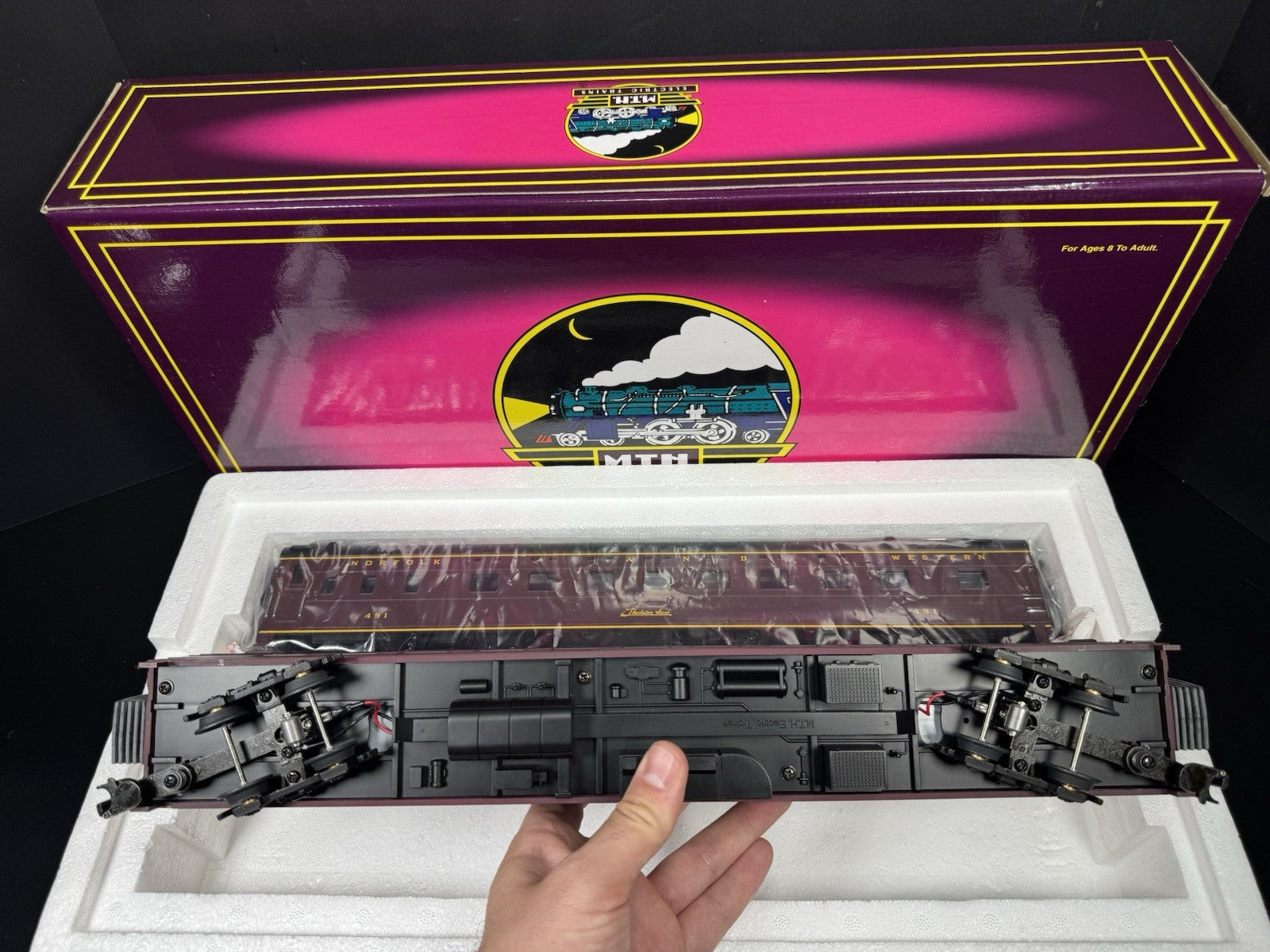 MTH 20-6614 Norfolk & Western N&W 70' streamlined sleeper diner 2-car set LNIB3