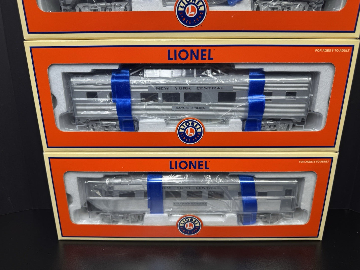 Lionel 6-15180 New York Central NYC streamlined passenger 4-car set NIB2