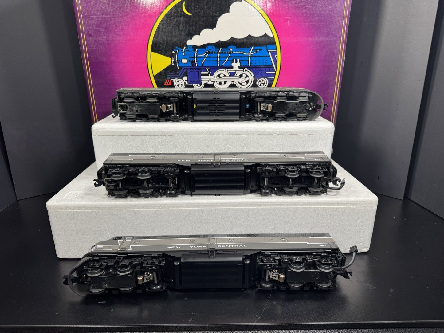 MTH 20-2317-1 New York Central NYC E-8 diesel engine ABA set PS2 BCR LNIB11