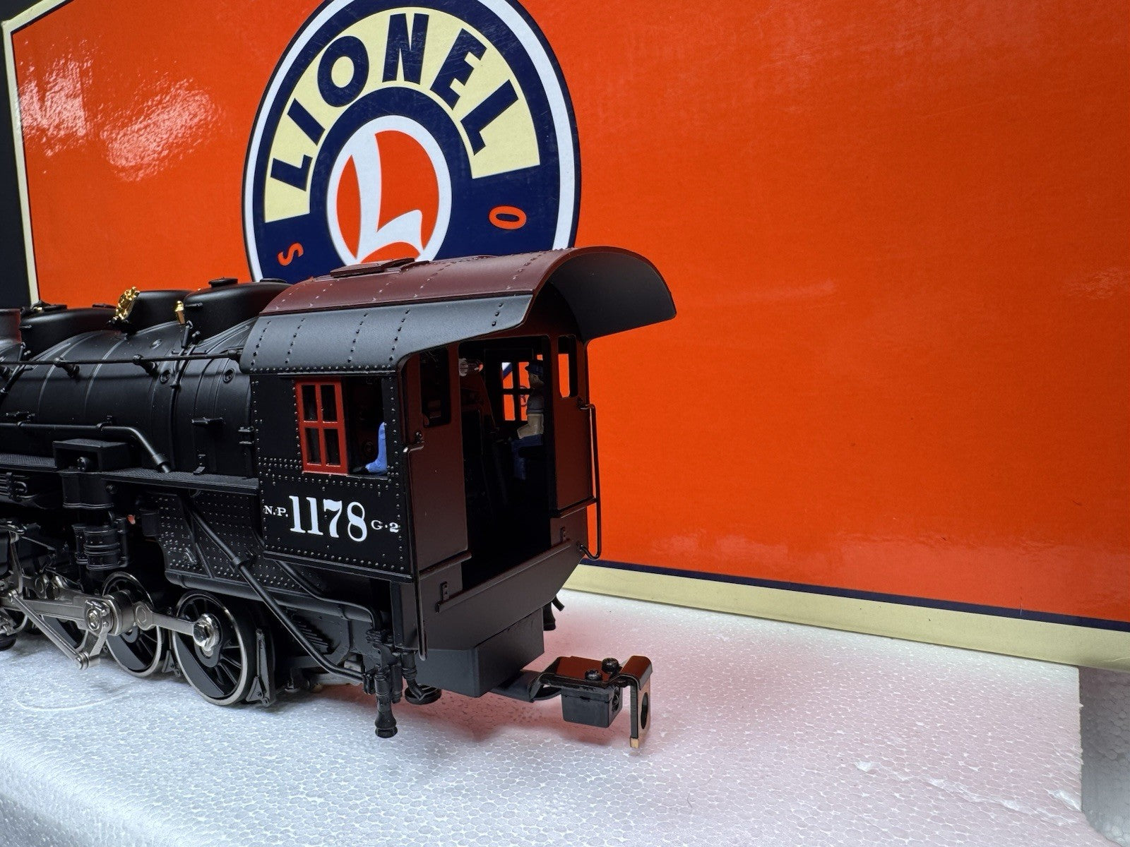 Lionel 6-28701 TMCC Northern Pacific NP 0-8-0 steam switcher engine #1178 LNIB3