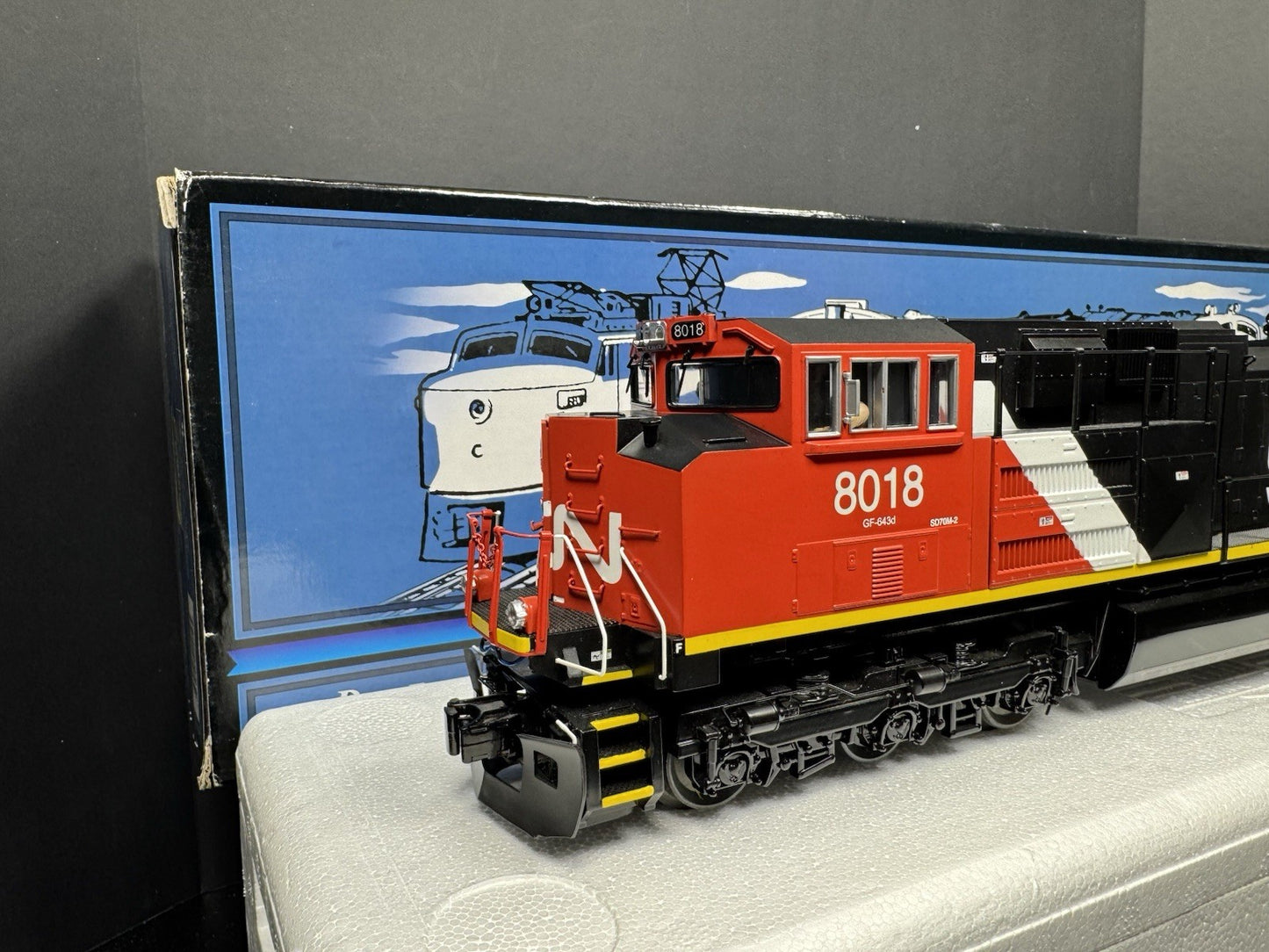 MTH 20-80006B Canadian National CN SD70-M diesel engine #8018 PS2 BCR LNIB1