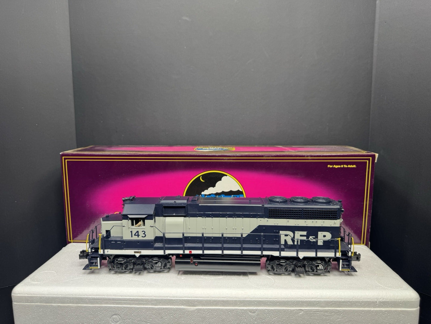 MTH 20-2425-1 Richmond RF&P GP-40 diesel engine #143 PS2 BCR LNIB5
