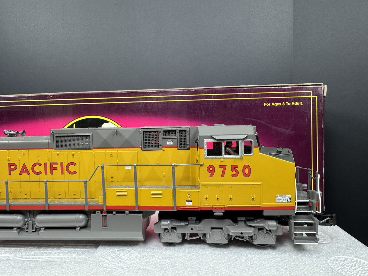 MTH 20-2558-3 Union Paciifc UP Dash-9 nonpowered diesel engine #9750 LNIB8