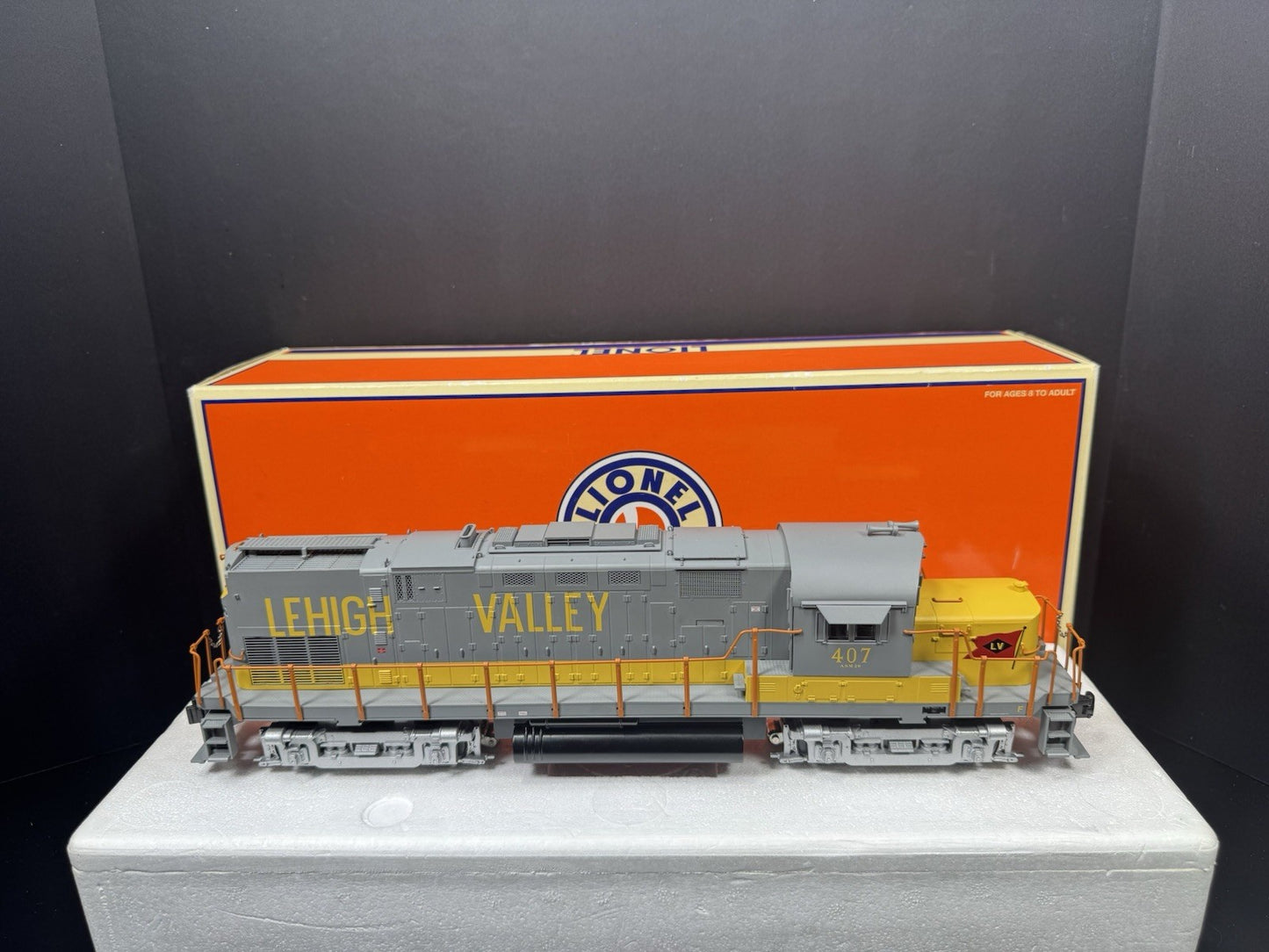 Lionel 6-28218 TMCC Lehigh Valley "Yellow Jacket" C-420 diesel engine #407 LNIB5
