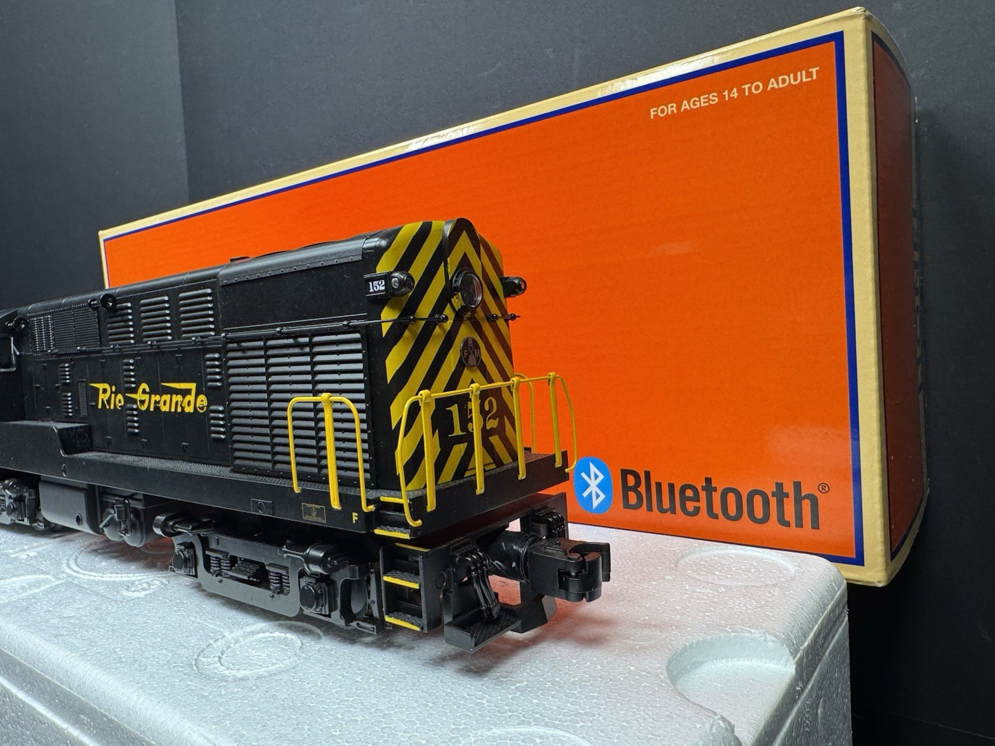 Lionel LEGACY 2333272 Rio Grande H15-44 diesel engine #152 LNIB9