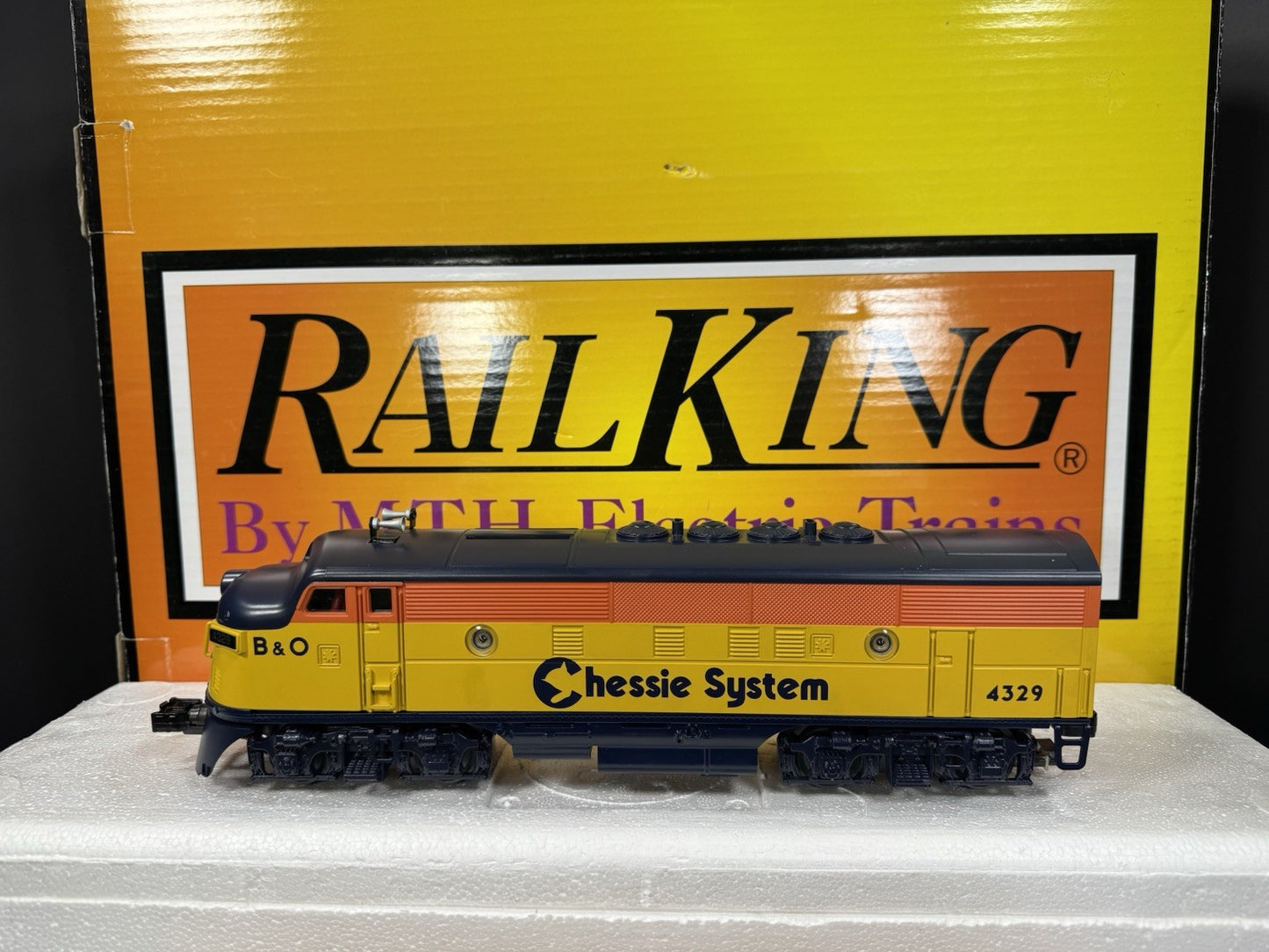 MTH RailKing 30-2716-1 B&O Chessie System F-3 diesel engine ABA set PS2 BCR5