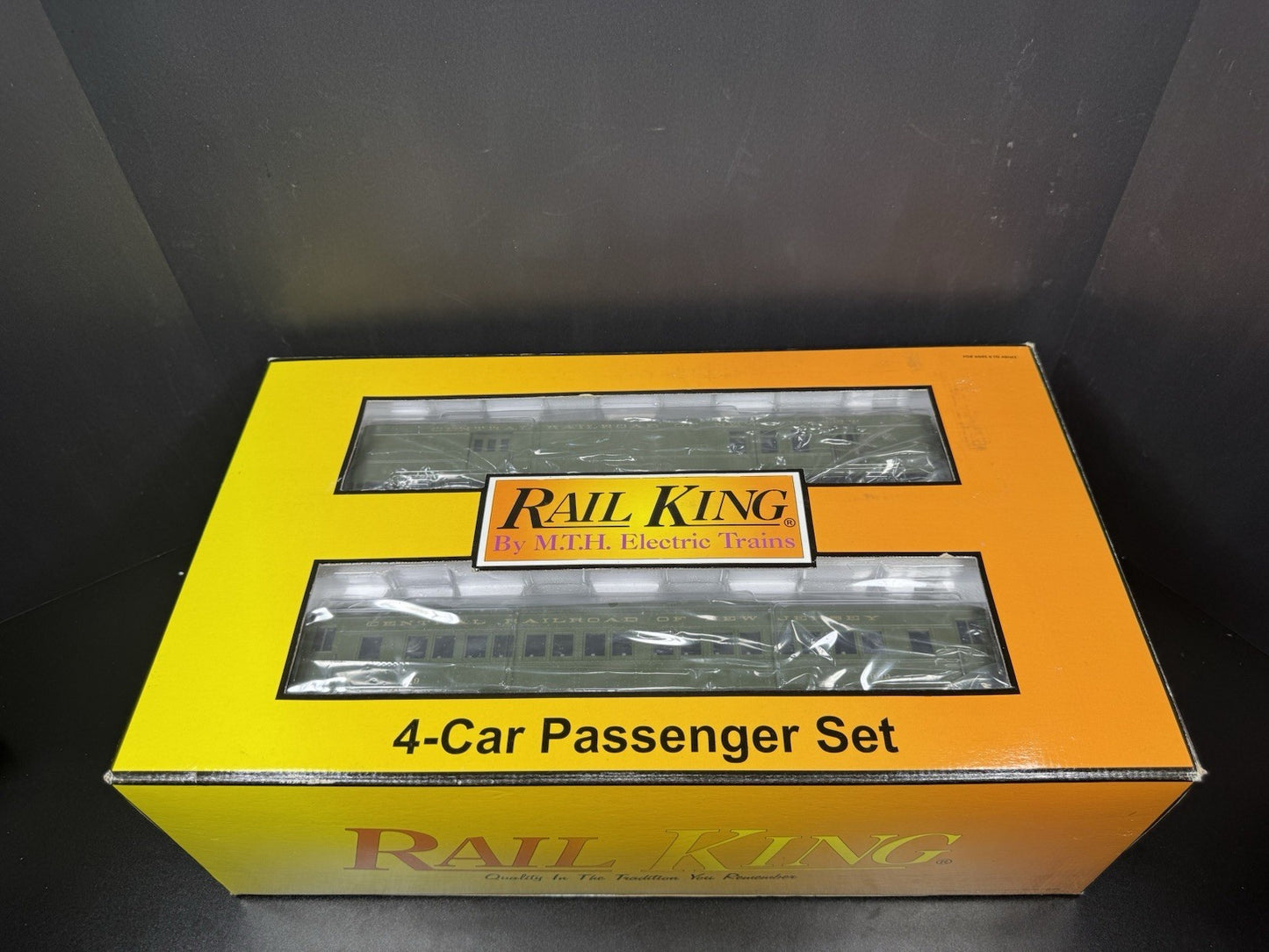 MTH RailKing 30-69010 Jersey Central CNJ 60' Madison passenger 4-car set LNIB0