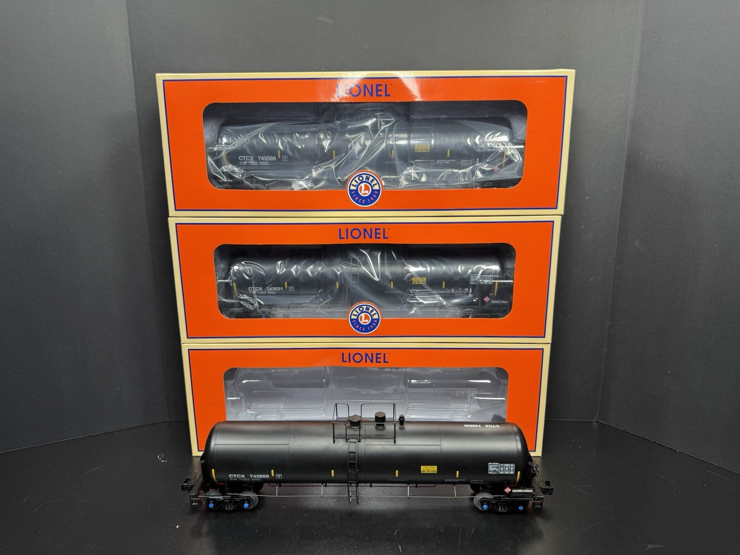 Lionel 1926760 CTXC 30k gallon tank car 3-pack LNIB0