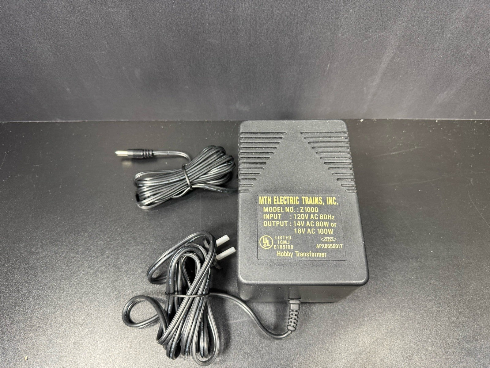 MTH RailKing 40-1000 Z-1000 100-watt power supply transformer & controller3