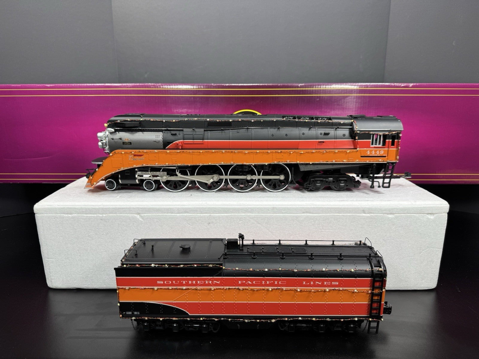 MTH 20-3758-1 SP daylight GS-4 steam engine w Christmas LED lights #4449 PS3 LN0