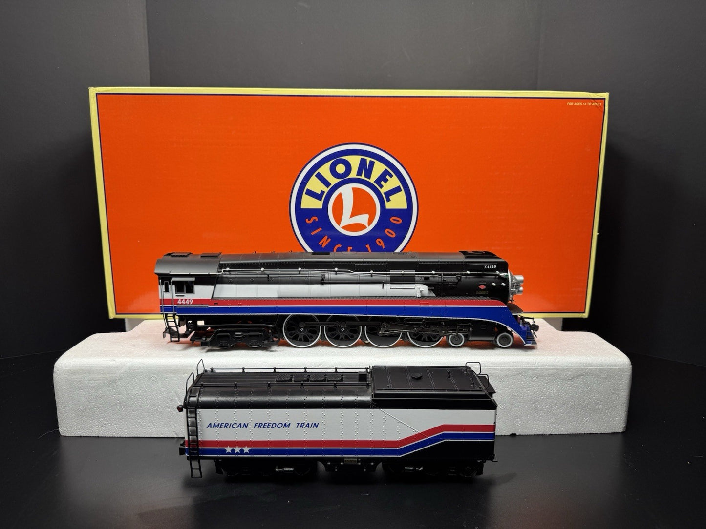Lionel LEGACY 6-83197 American Freedom Train GS-4 steam engine #4449 LNIB HTF6