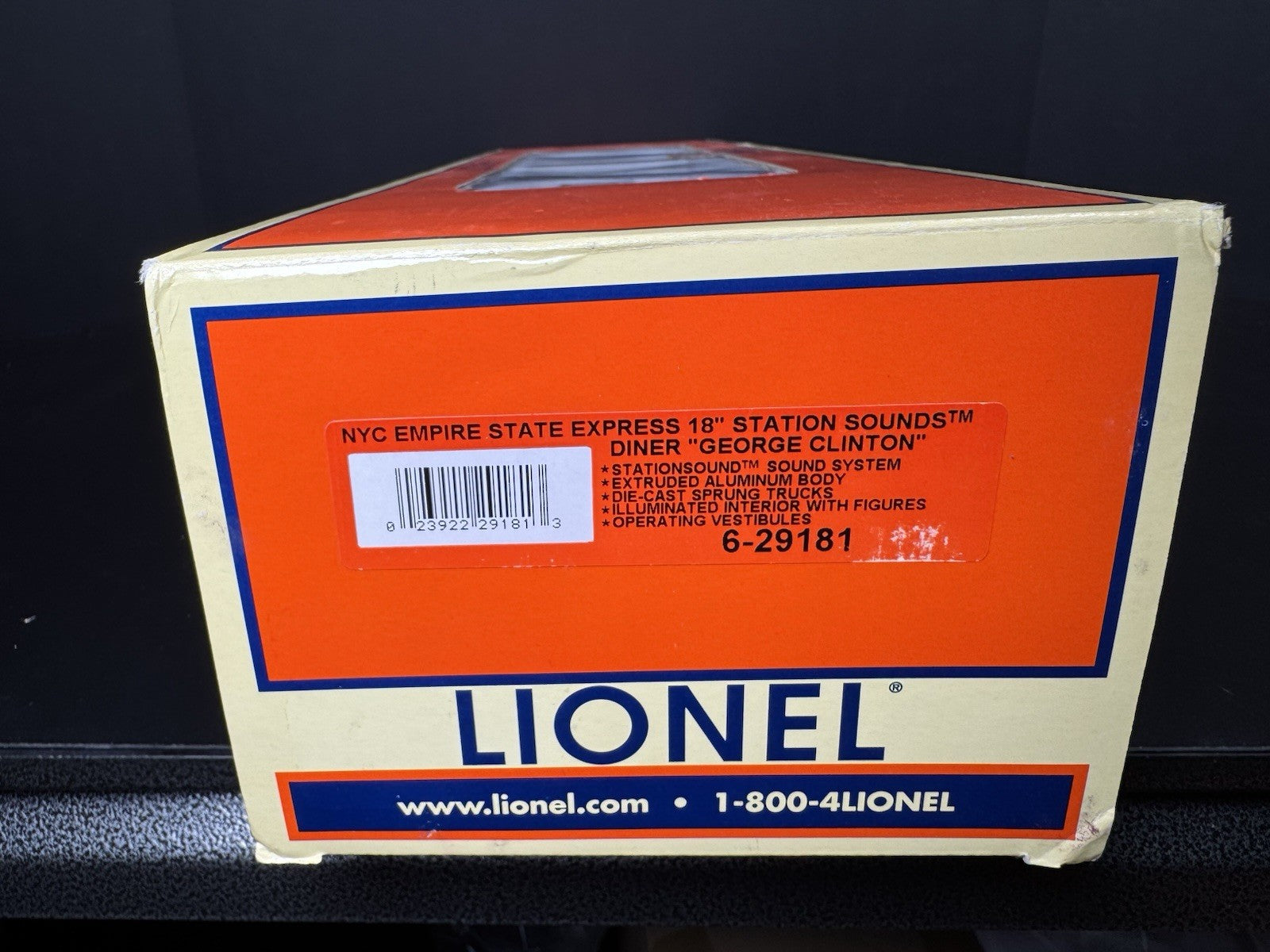 Lionel 6-29181 NYC Empire State Express 18" StationSounds diner car LNIB13