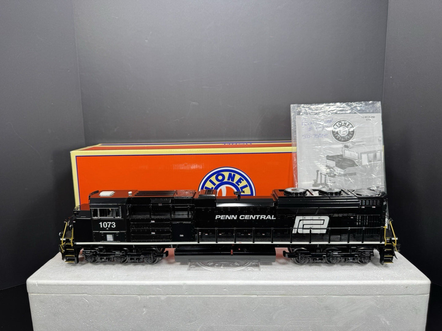 Lionel LEGACY 6-39645 NS heritage Penn Central SD70ACe diesel engine #1073 LNIB0