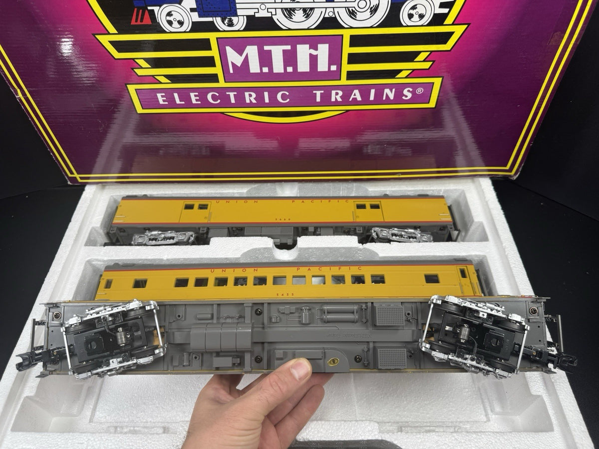 MTH 20-65186 Union Pacific UP 70' streamlined passenger 5-car set LNIB5