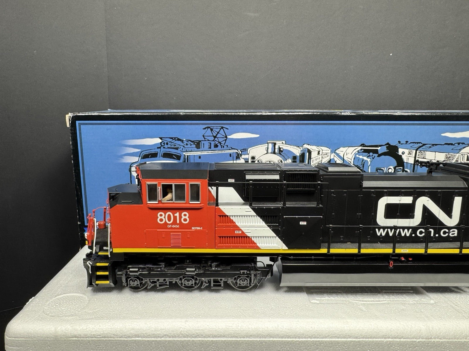 MTH 20-80006B Canadian National CN SD70-M diesel engine #8018 PS2 BCR LNIB2