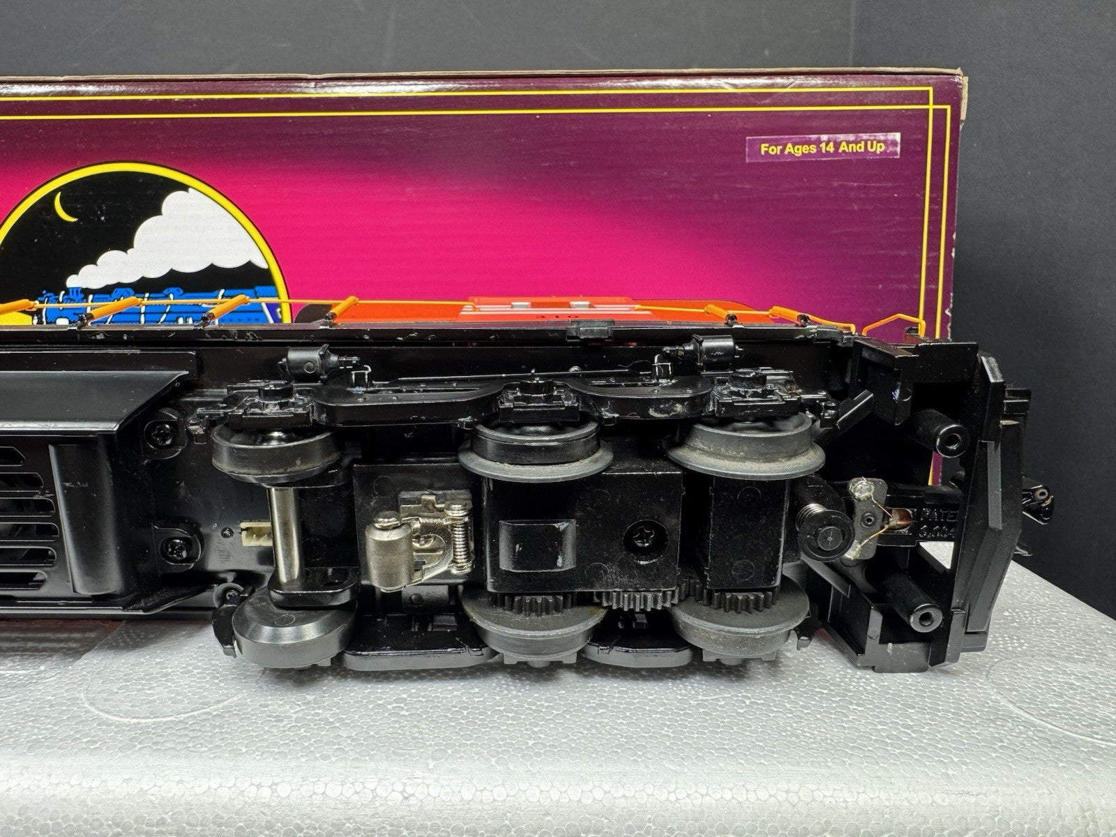 MTH 20-5601-1 New Haven NH E33 electric engine #310 PS2 BCR LNIB10