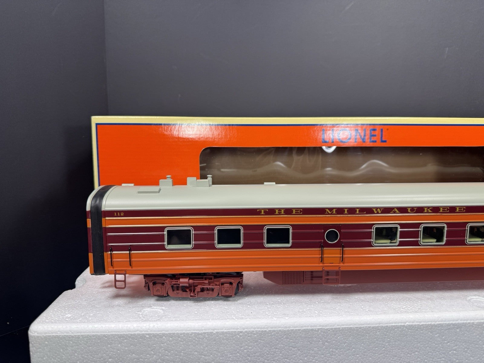 Lionel 6-29199 Milwaukee Road Hiawatha 18" aluminum StationSounds diner car LNIB7