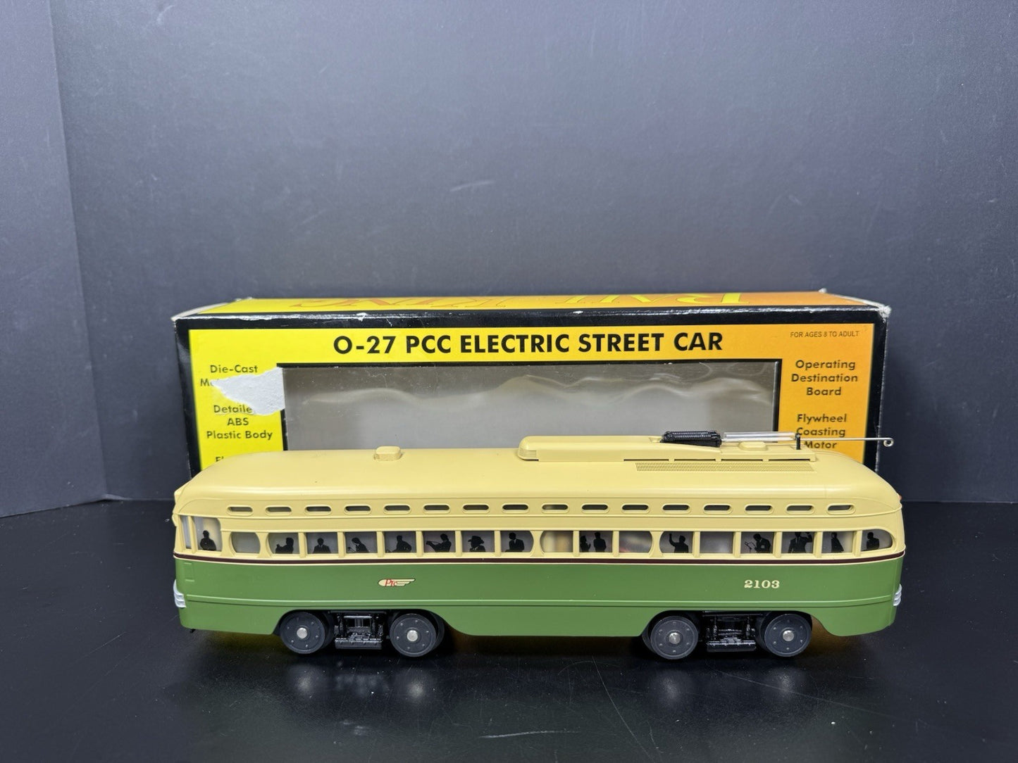 MTH RailKing 30-2532-1 SEPTA PCC electric street car #2103 PS2 BCR EX0